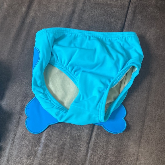 Lands End Long Sleeve Swim Top and Butterfly Bottom 0-3M Ruffle Quarter Zip - Picture 4 of 7